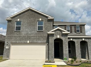 2512 Wayne Ave, Aubrey, TX 76227
