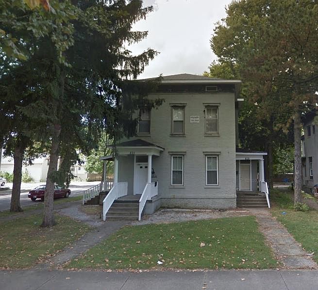 1st image of 829 S 6th St Unit 1
