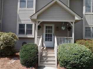 1255 Watermark Ct, High Point, NC 27265