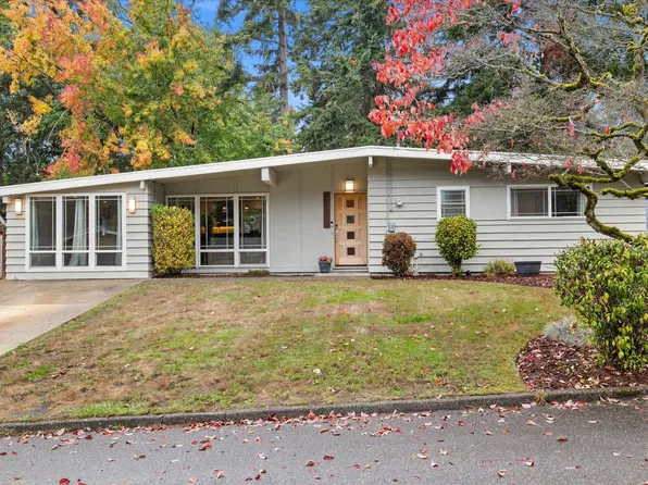 15718 NE 1st Place, Bellevue, WA 98008