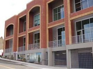 2006 SE Morrison St APT D, Portland, OR 97214