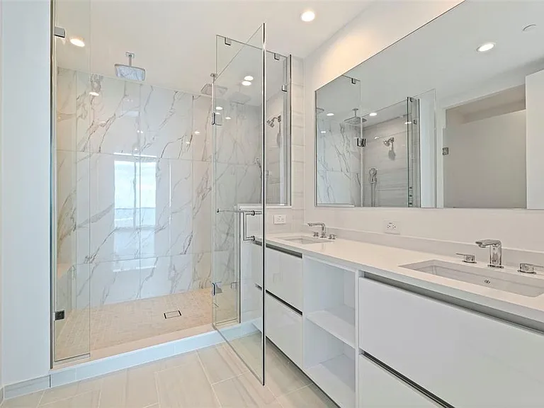 400 Central Ave #3906 — Photo 21