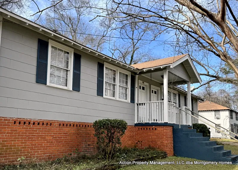 330 Olivia Court — Photo 2
