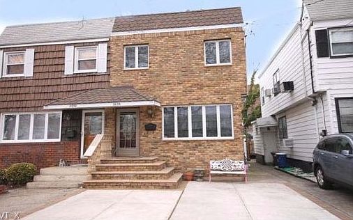 1st image of 2656 E 63rd St
