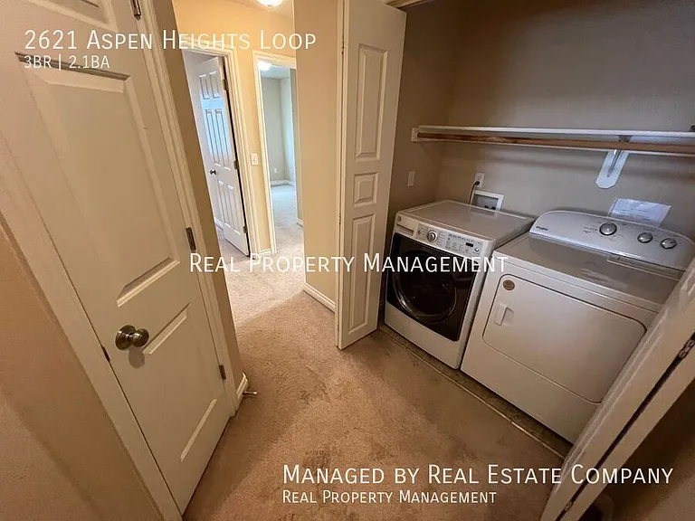 2621 Aspen Heights Loop — Photo 3