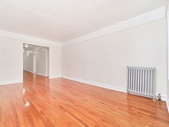 2nd image of 370 Fort Washington Ave #612
