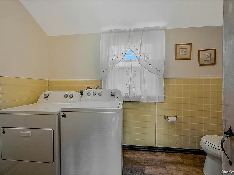 425 Old Shipyard Ln — Photo 12