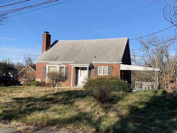 4th image of 5557 Lori Ln