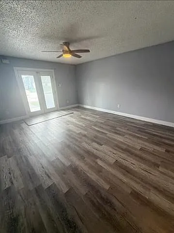 76 Carriage Ln #2 — Photo 5