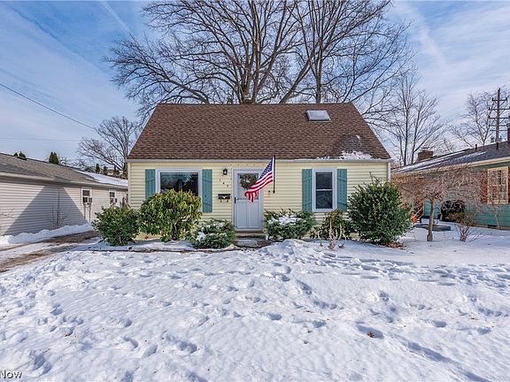 3rd image of 147 Englewood Dr