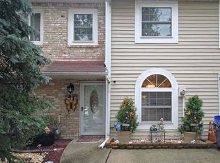 41 Caswell Ln, Staten Island, NY 10314