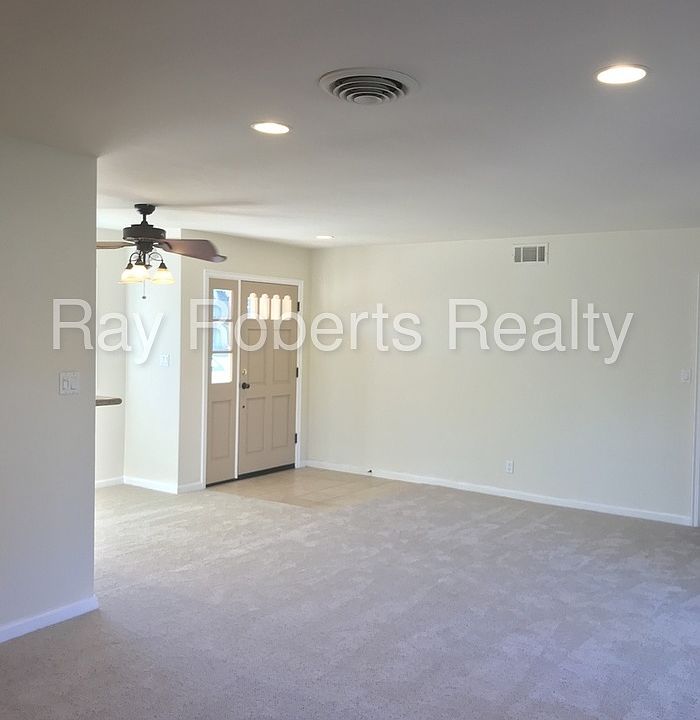 1st image of 205 S Montague Ave