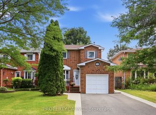 35 Lakecrest Trl, Brampton, ON L6Z 1S3