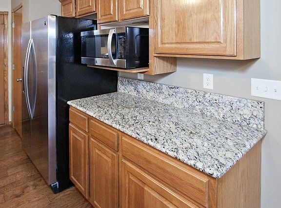 5th image of 119 S Onewood Cir