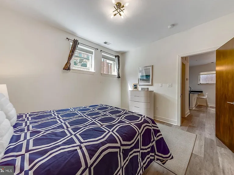 2360 Champlain St NW #1.4 — Photo 22