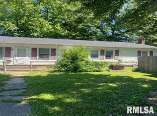 61 Orchard Dr, Herrin, IL 62948