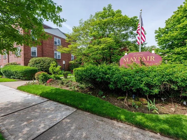 200 N Village Avenue #A-3, Rockville Centre, NY 11570