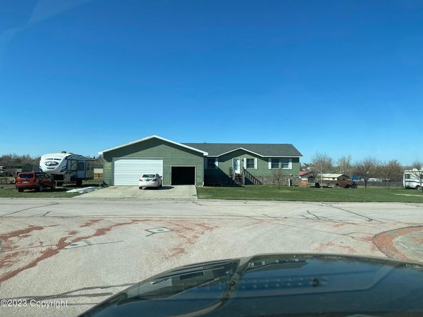 336 Willow Creek Dr, Wright, WY 82732