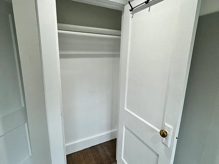 184 Forest St #2 — Photo 4