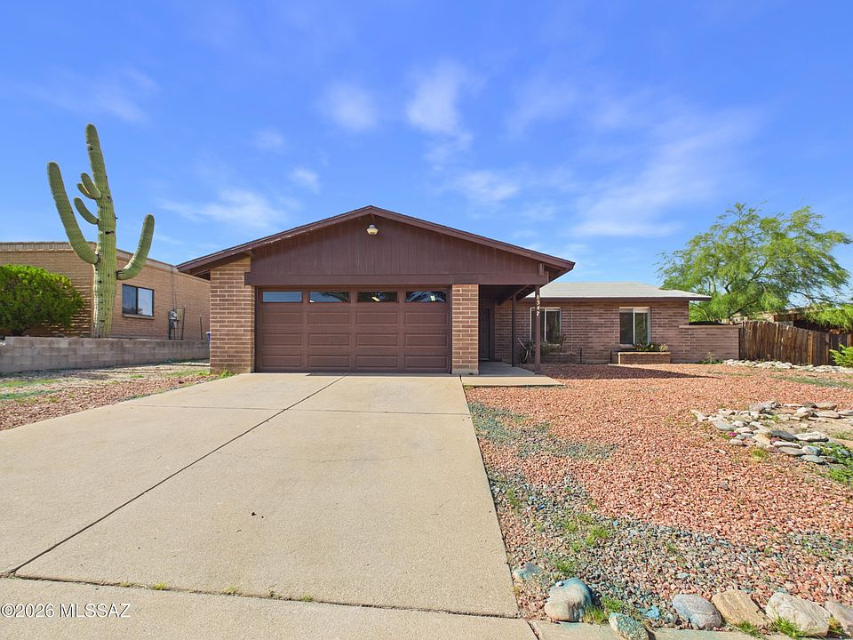 1st image of 8347 E Ruby Dr