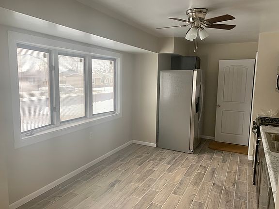 3rd image of 5411 S Juliette Dr