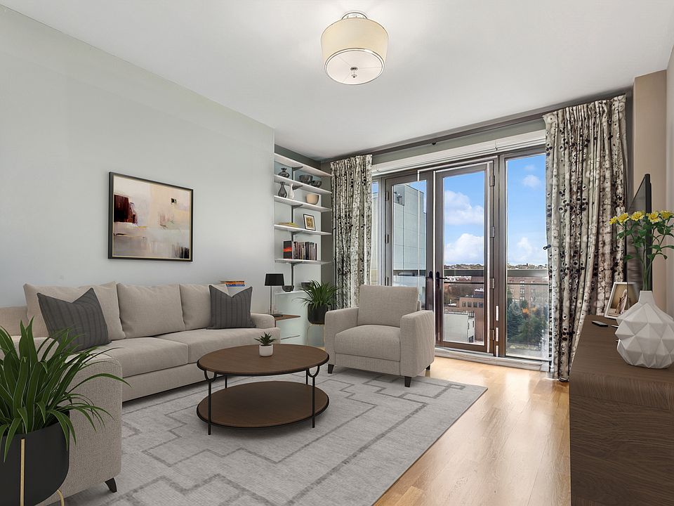1st image of 500 4th Ave APT 8I