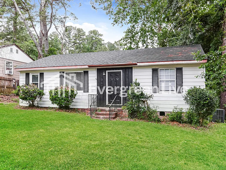 1254 Melody Ln — Photo 2