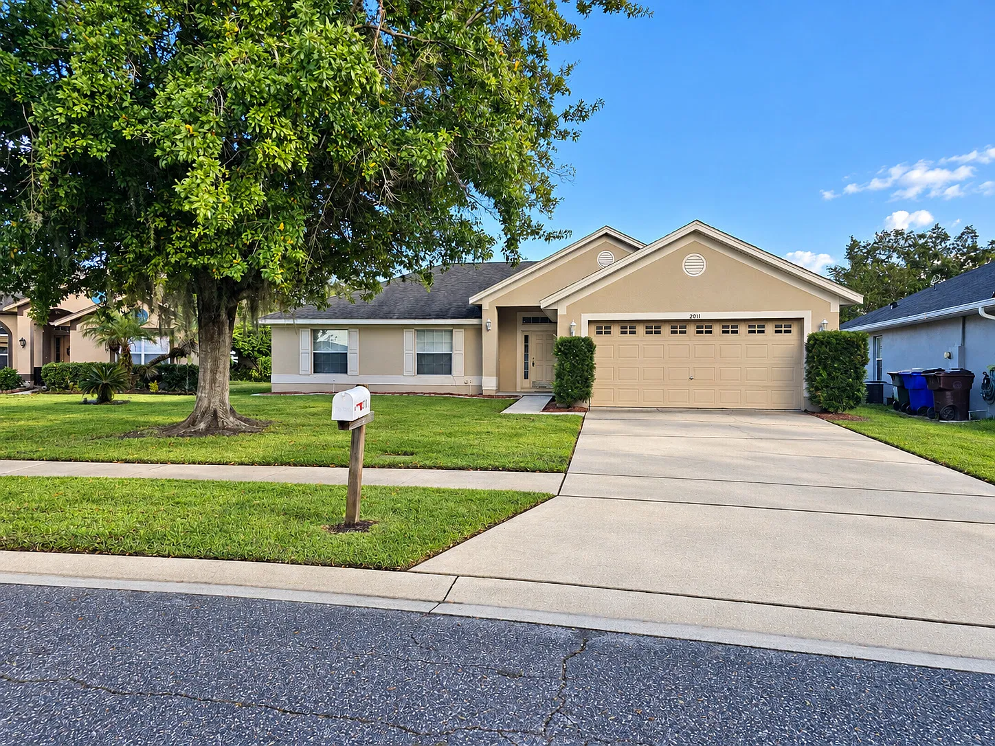 4 Bed 2 Bath House in Deer Creek - St Cloud — Photo 1