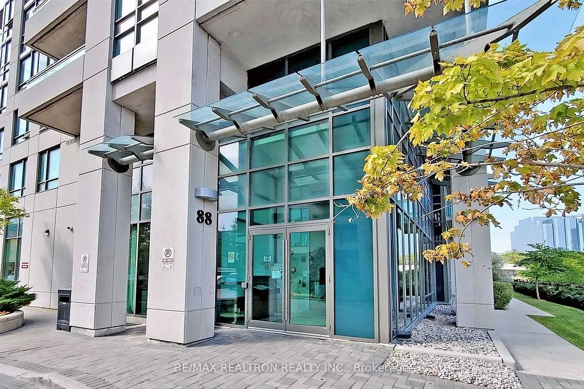 Building Photo - 88 Grangeway Ave #207
