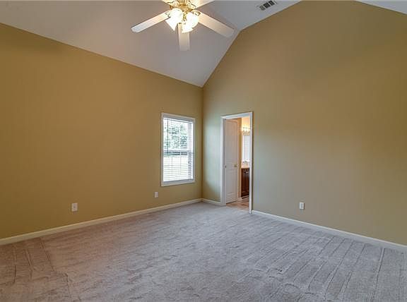 5th image of 160 Brightstar Ct