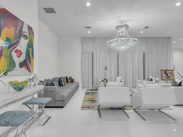 12030 NW 21st Ct, Fort Lauderdale, FL 33323