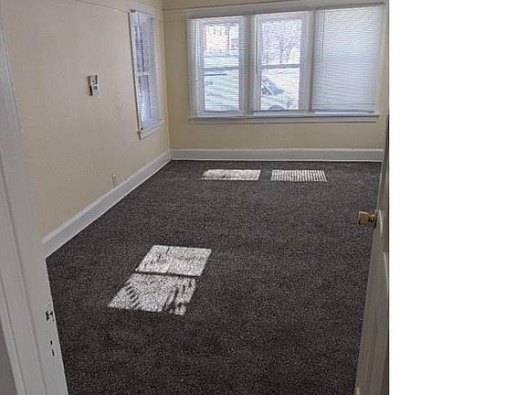 5th image of 2001 S 5th St APT 8