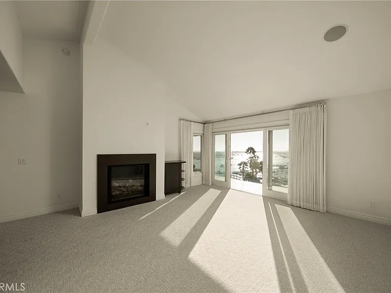 315 Carnation Ave — Photo 13