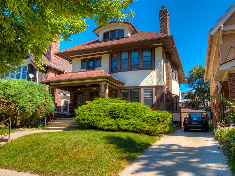 1st image of 3412 N Downer Ave #3414