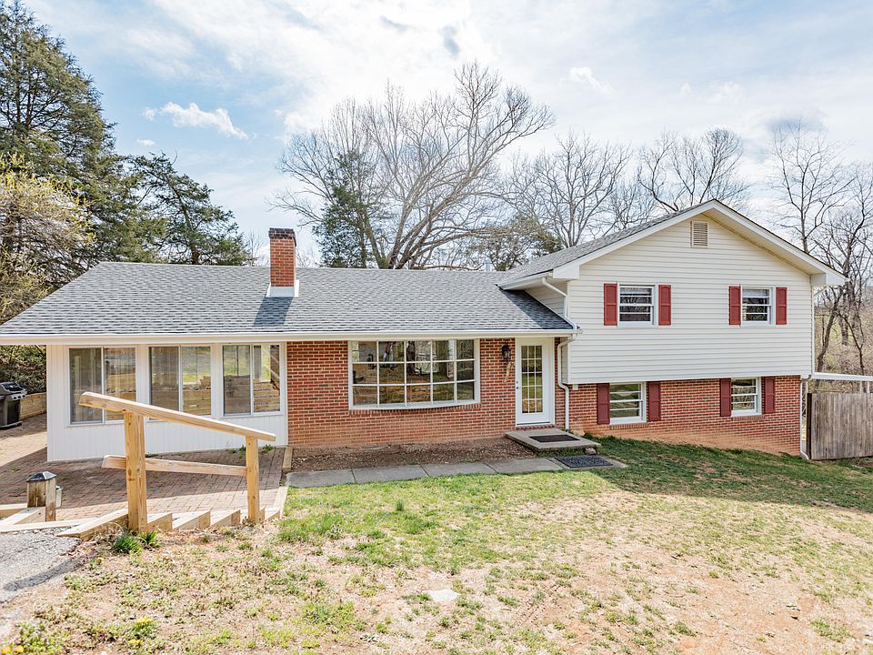 1st image of 144 Cedar Hill Ln