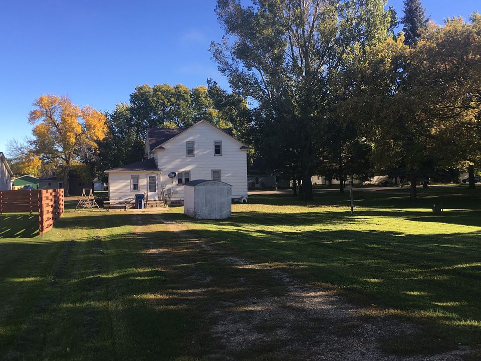2nd image of 1208 E Kemp Ave