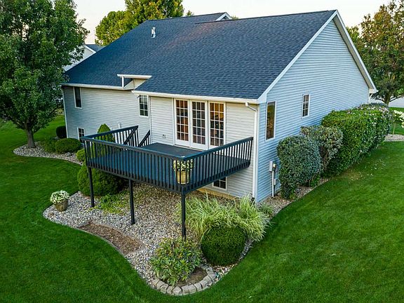 2nd image of 53133 Corydon Ct
