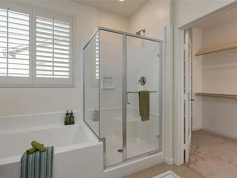 21100 Blossom Way — Photo 17