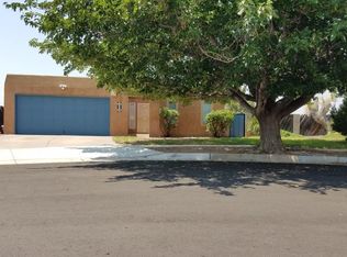 8909 Bluegrass Ct NE, Albuquerque, NM 87113