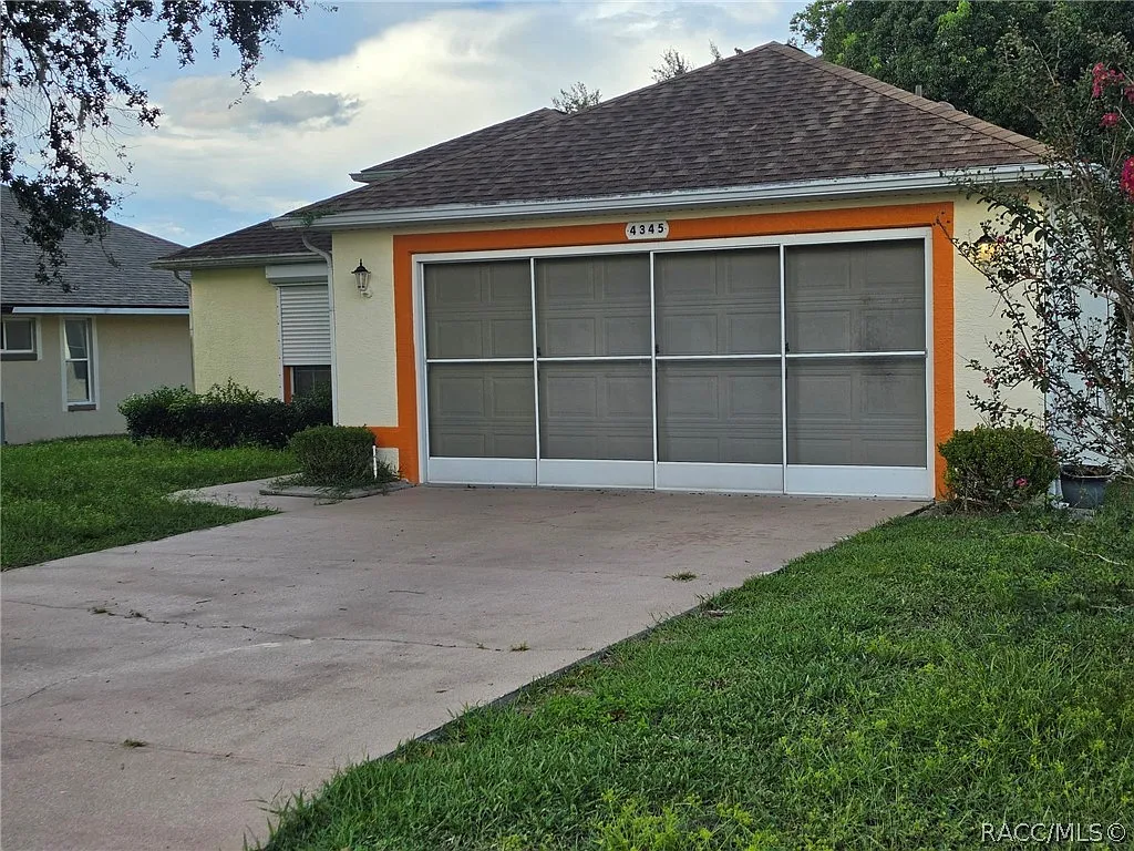 2 bed, 1348 sqft, $1,600 — Photo 2