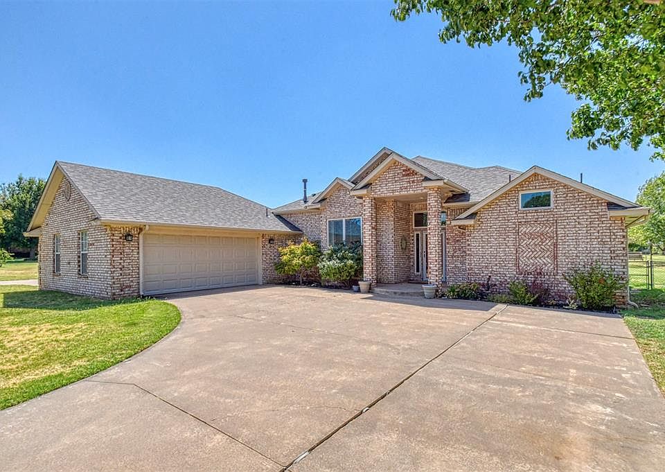 1st image of 10421 Katy Line Dr