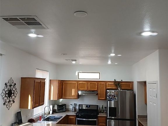 5th image of 9794 Villa Lorena Ave