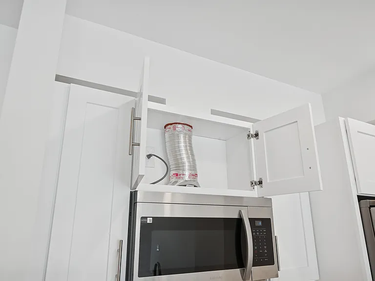 32 Jones St #202 — Photo 14