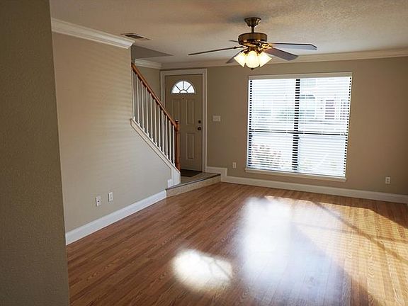3rd image of 611 Casa Park Ct N