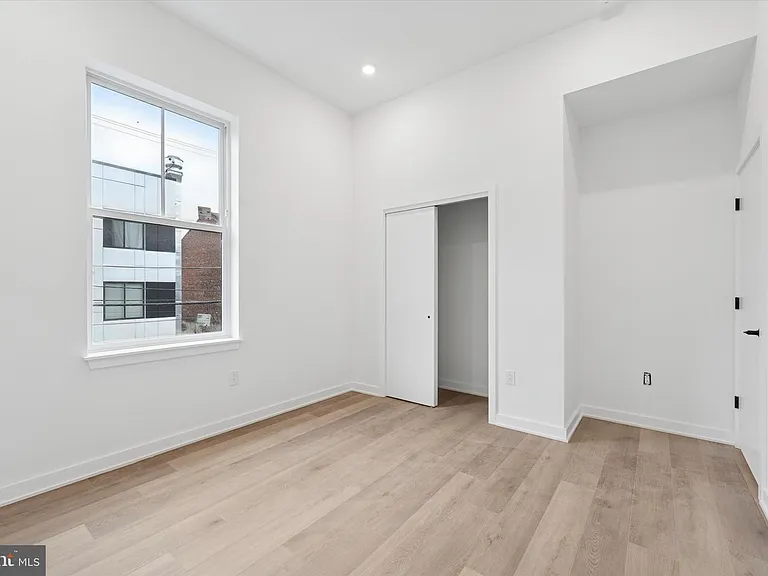 1500 Frankford Ave #302 — Photo 12