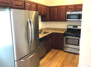 328 Williams St #1R, Providence, RI 02906