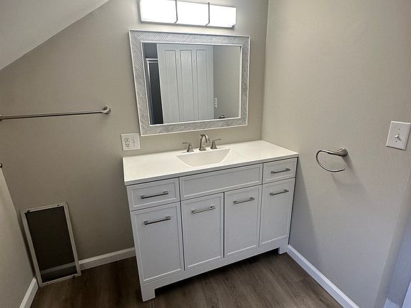 2nd image of 31 Cortland St #2