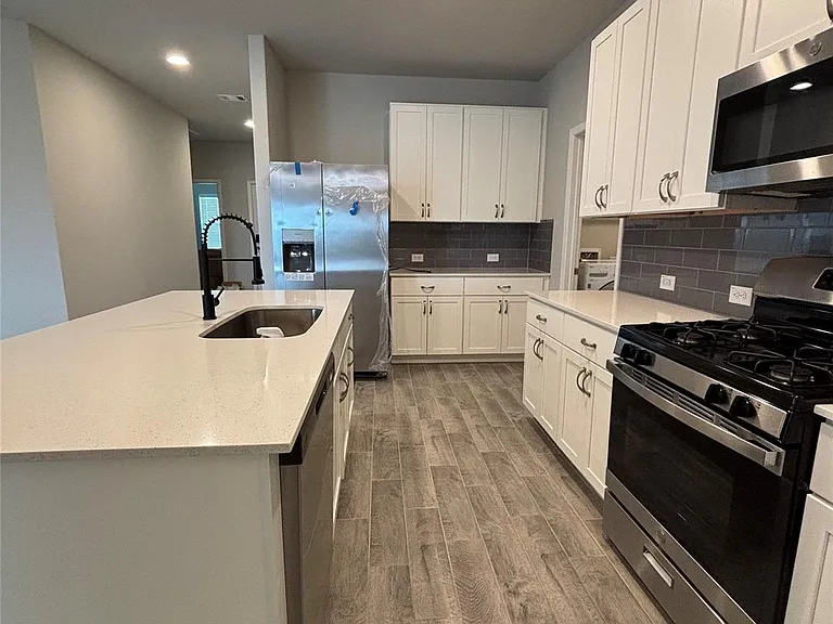 11616 Comano Dr — Photo 14