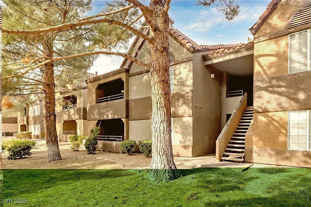 2200 S Fort Apache Rd — Photo 4