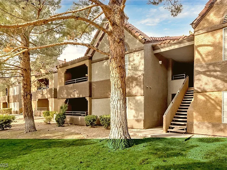 2200 Fort Apache Rd #1033 — Photo 4